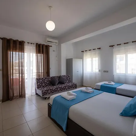 Ylli Gjika 招待所 卡萨米尔