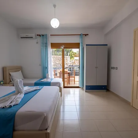 Ylli Gjika 3* 卡萨米尔