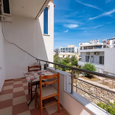 招待所 Ylli Gjika 3*