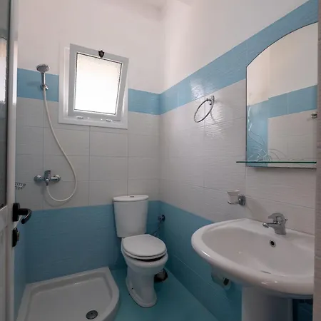 招待所 Ylli Gjika