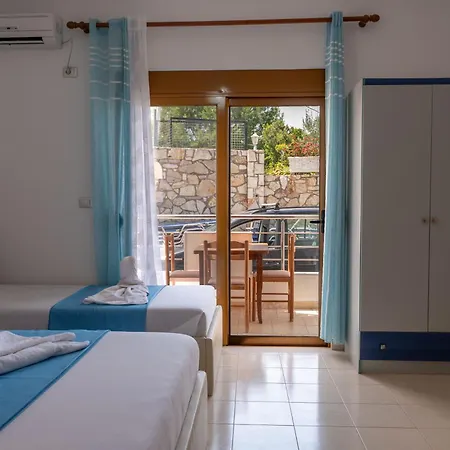 Konukevi Ylli Gjika 3*